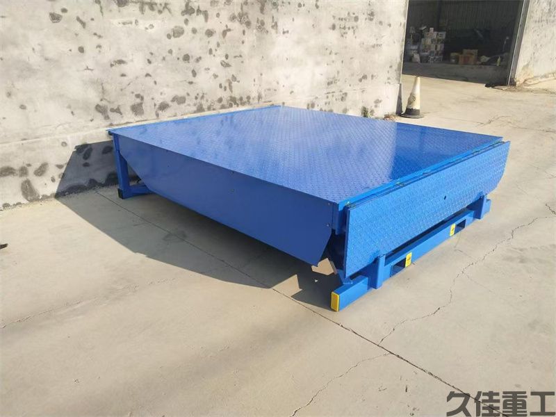 固定式登车桥