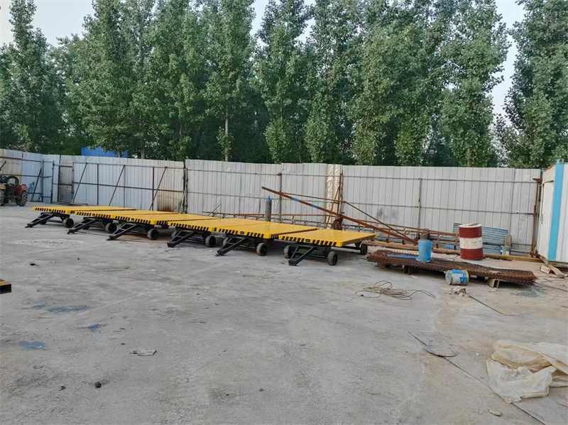 牵引平板拖车(图18)