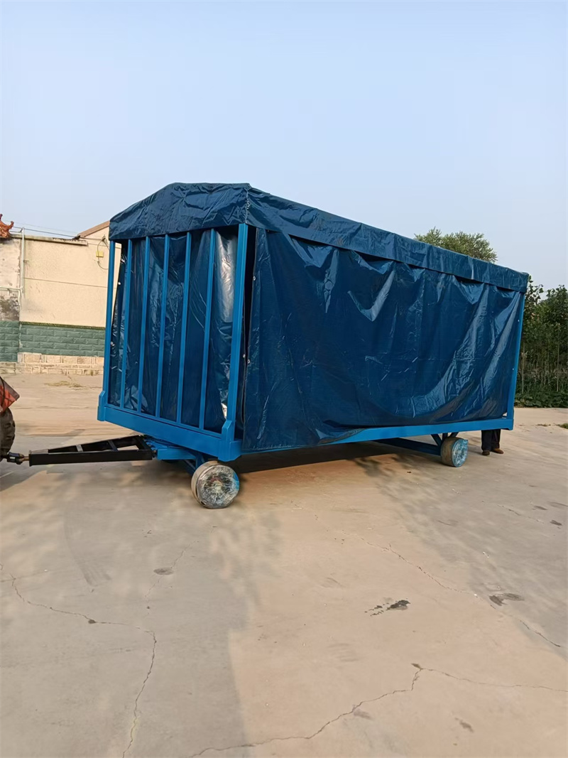软顶雨棚拖车(图6)